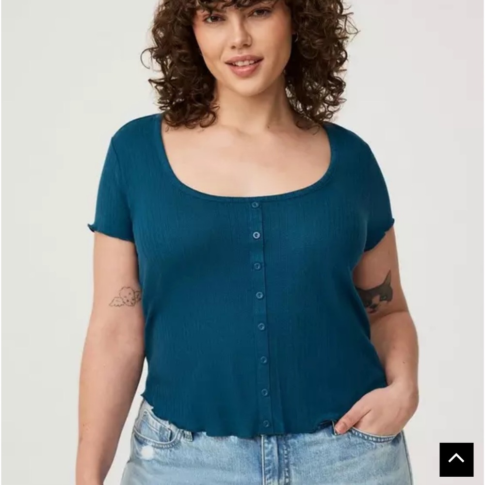 NWT Torrid Pointelle Scoop Neck Button Up Tee Legion Blue Size 3 3X 3XL